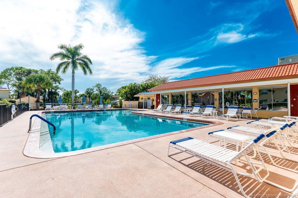 1953 Southwest Palm City Road, Unit J Stuart, FL 34994 - Photo 8 of 20 Gallery Image 8