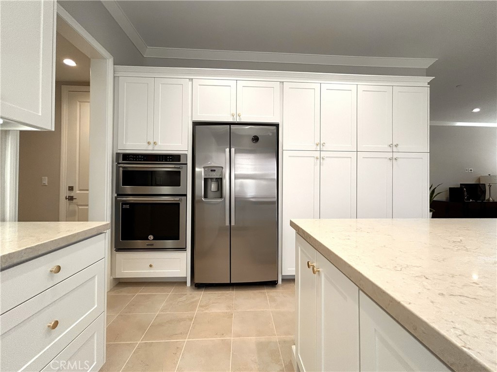 86 Meander Irvine, CA 92620 - Photo 10 of 33