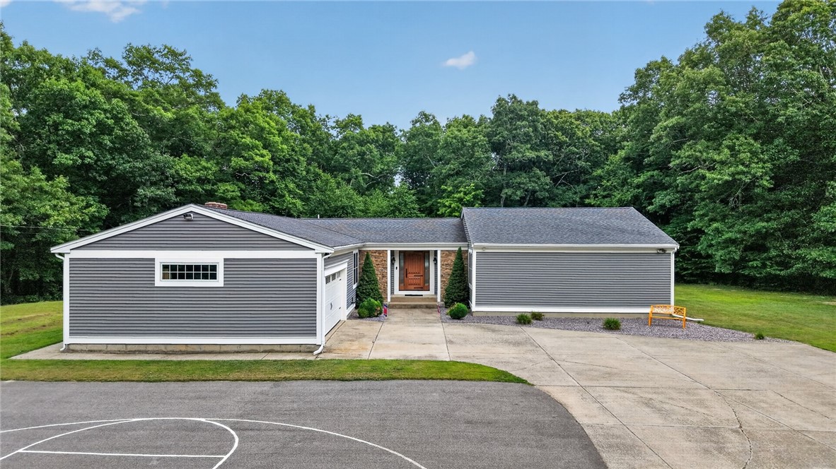 884 Reynolds Road Glocester, RI 02814 - Photo 5 of 17 Gallery Image 5