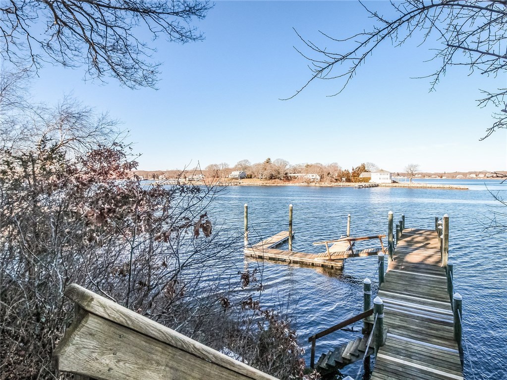 11 Narrows Road Narragansett, RI 02882 - Photo 39 of 40 Gallery Image 39