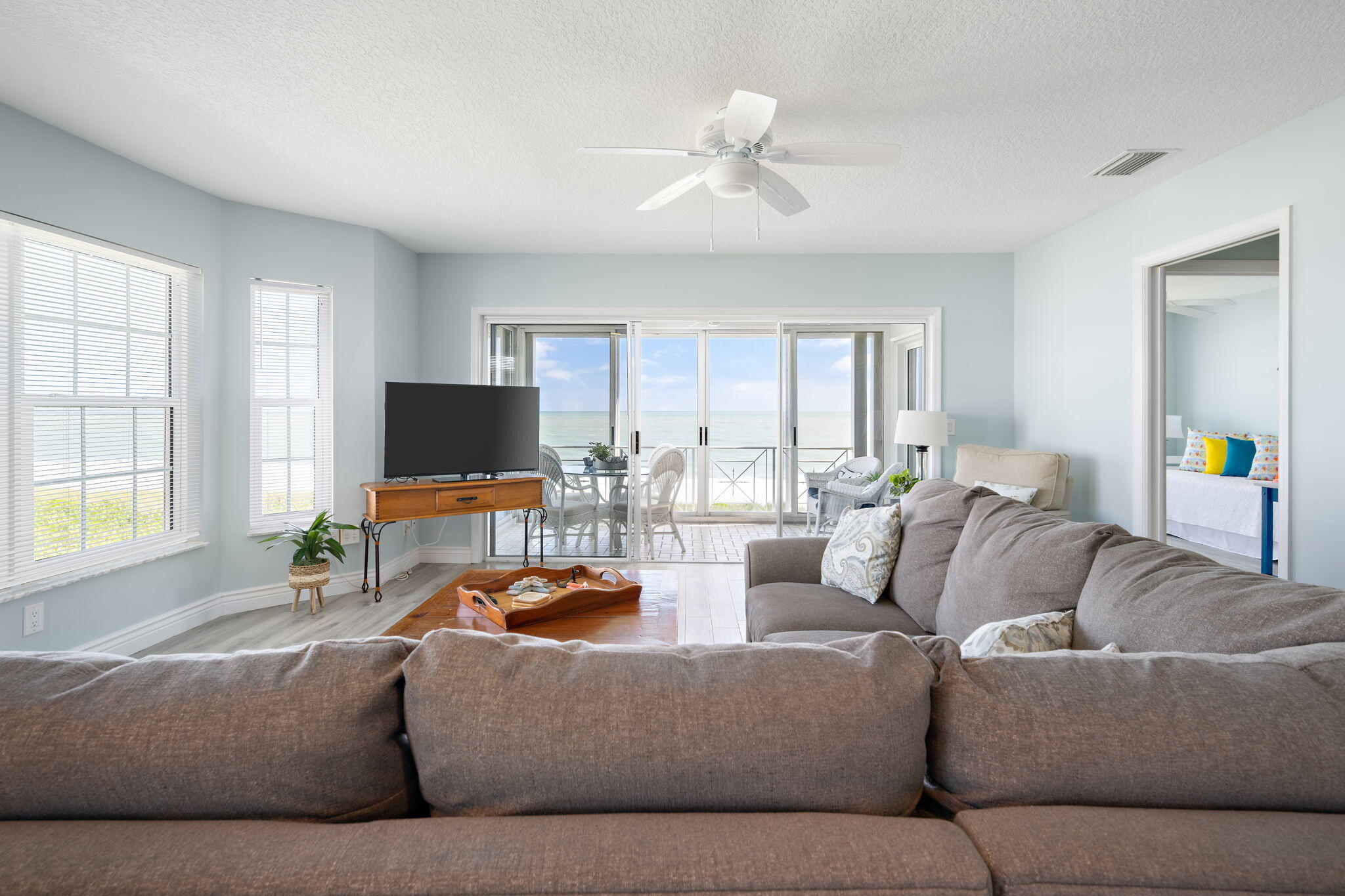 1150 Reef Road, Unit B28 Vero Beach, FL 32963 - Photo 6 of 32 7-web-or-mls-1150 Reef Rd #B28-7