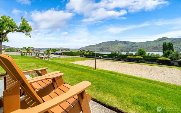$479,000 | 100 Lake Chelan Shores Drive, Unit 185, Chelan, WA 98816