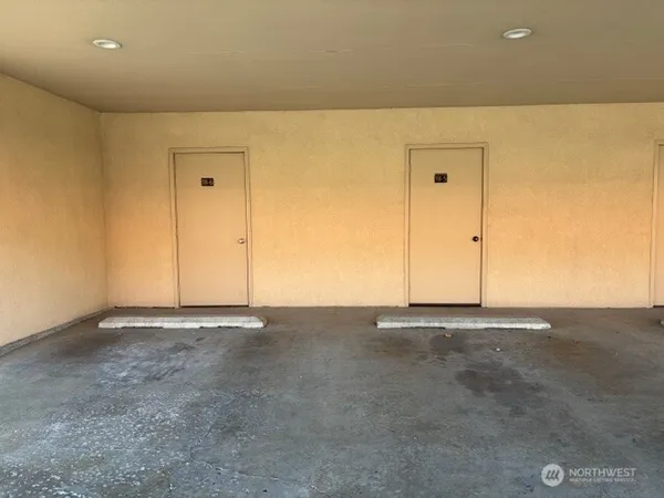 $479,000 | 100 Lake Chelan Shores Drive, Unit 185, Chelan, WA 98816