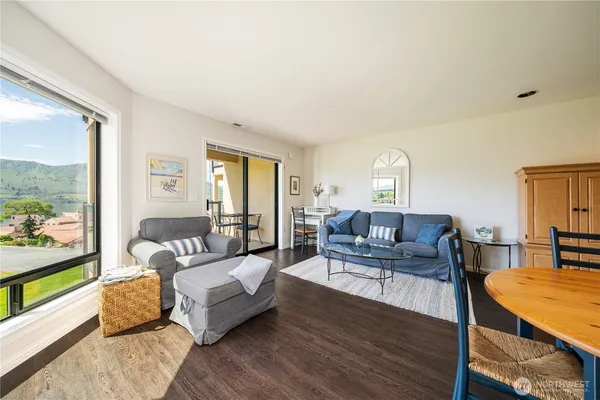 $479,000 | 100 Lake Chelan Shores Drive, Unit 185, Chelan, WA 98816
