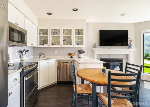 $479,000 | 100 Lake Chelan Shores Drive, Unit 185, Chelan, WA 98816