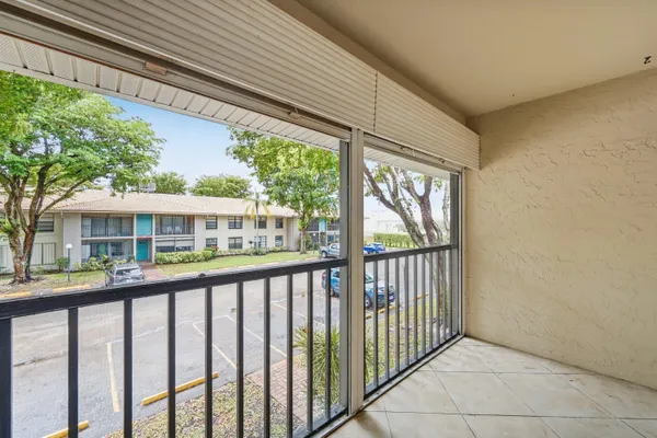 $2,000 | 9875 Pineapple Tree Drive, Unit 205, Boynton Beach, FL 33436