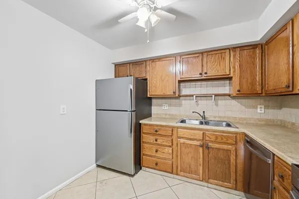 $2,000 | 9875 Pineapple Tree Drive, Unit 205, Boynton Beach, FL 33436