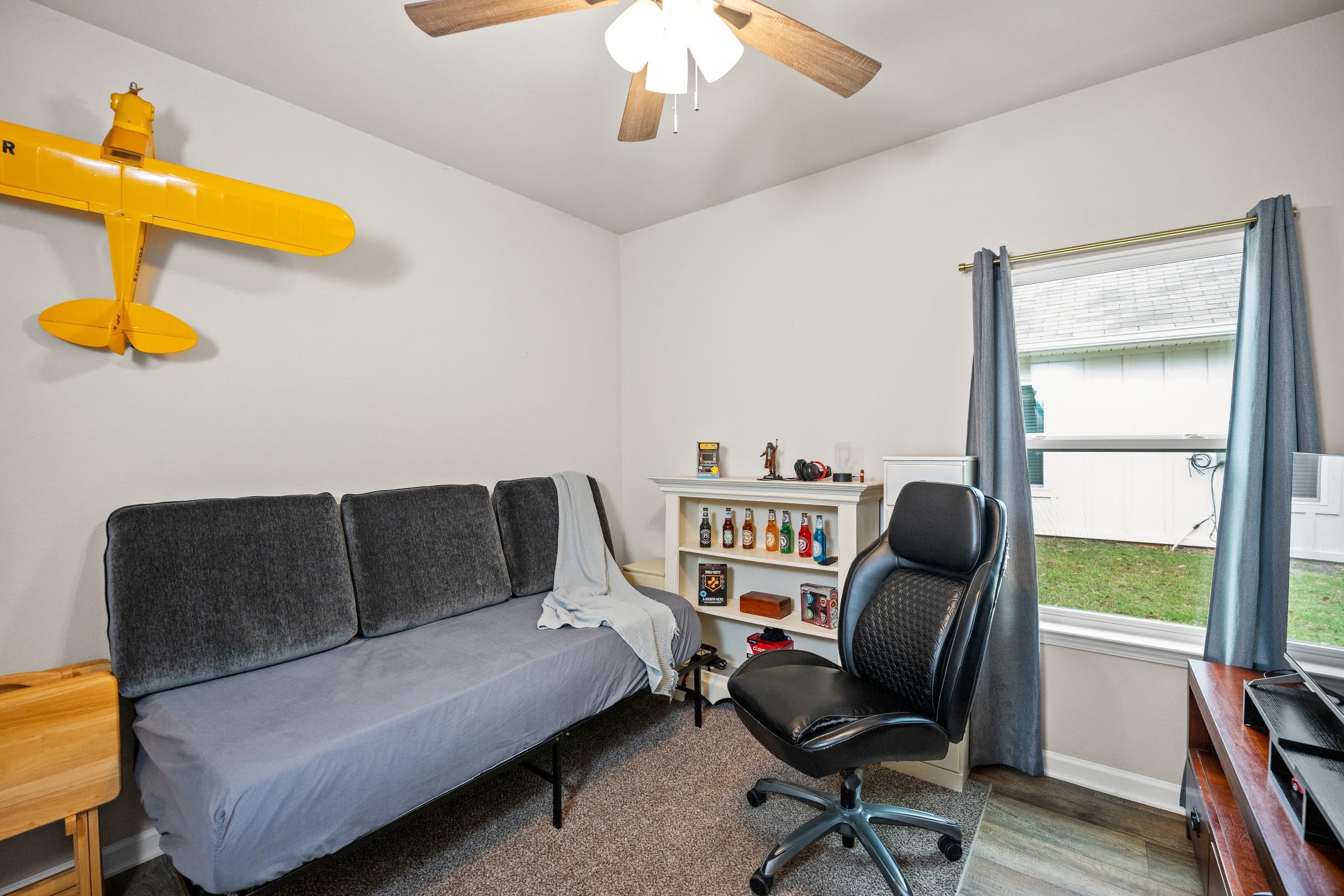 24139 Veranda Circle Elberta, AL 36530 - Photo 30 of 40 Sitting Room