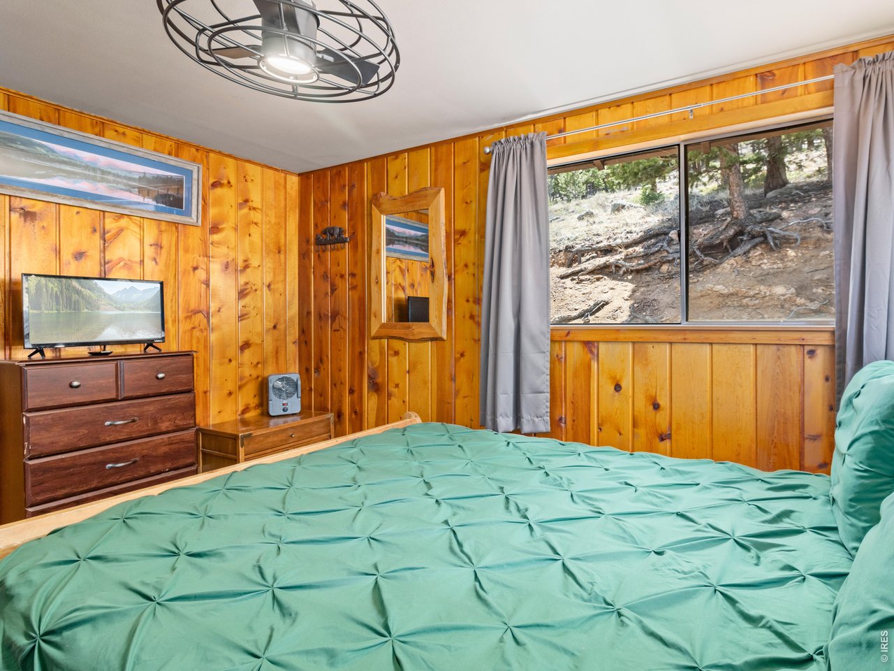 1251 Giant Track Road Estes Park, CO 80517 - Photo 26 of 29 Bedroom 2
