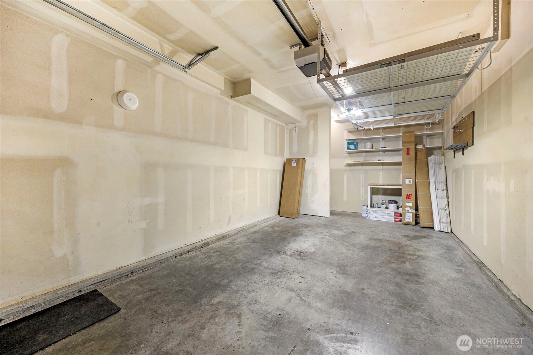 8548 Midvale Avenue North, Unit B Seattle, WA 98103 - Photo 29 of 40