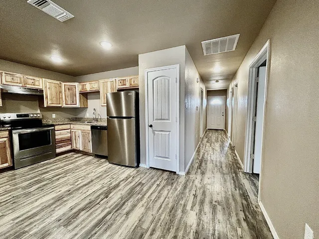 $1,400 | 7413 5th Street, Unit 1, Lubbock, TX 79416