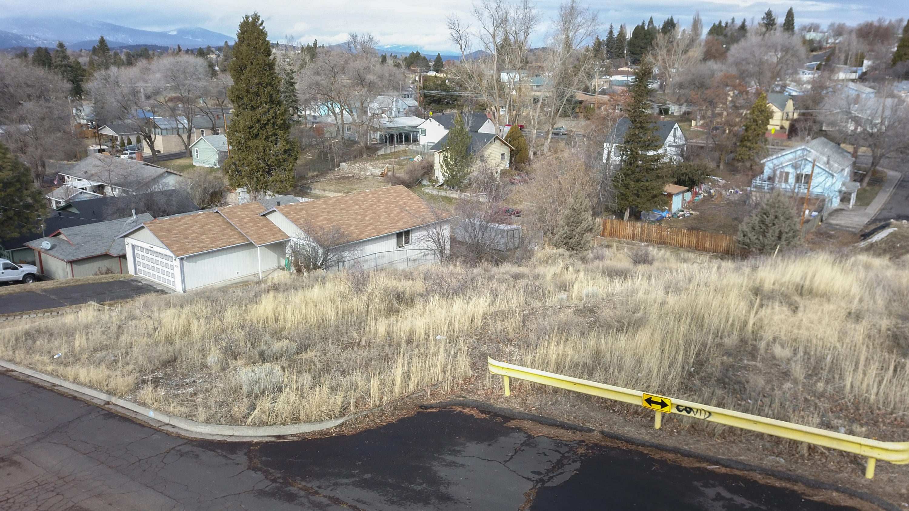 Trinity Street Klamath Falls, OR 97601 - Photo 12 of 15 8x