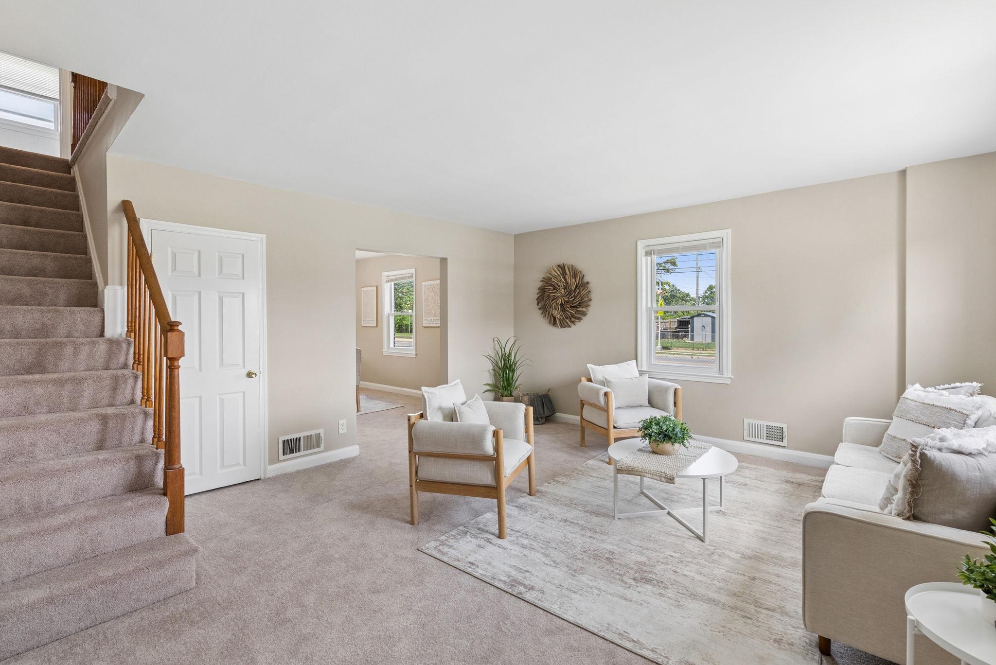 2169 Firethorn Road Baltimore, MD 21220 - Photo 5 of 53 Bright and inviting main living space.
