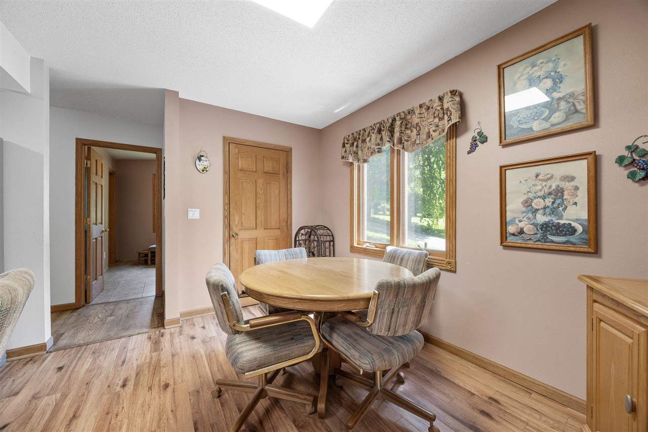 1951 Lake Manor Road Northeast Solon, IA 52333 - Photo 23 of 51 Gallery Image 23