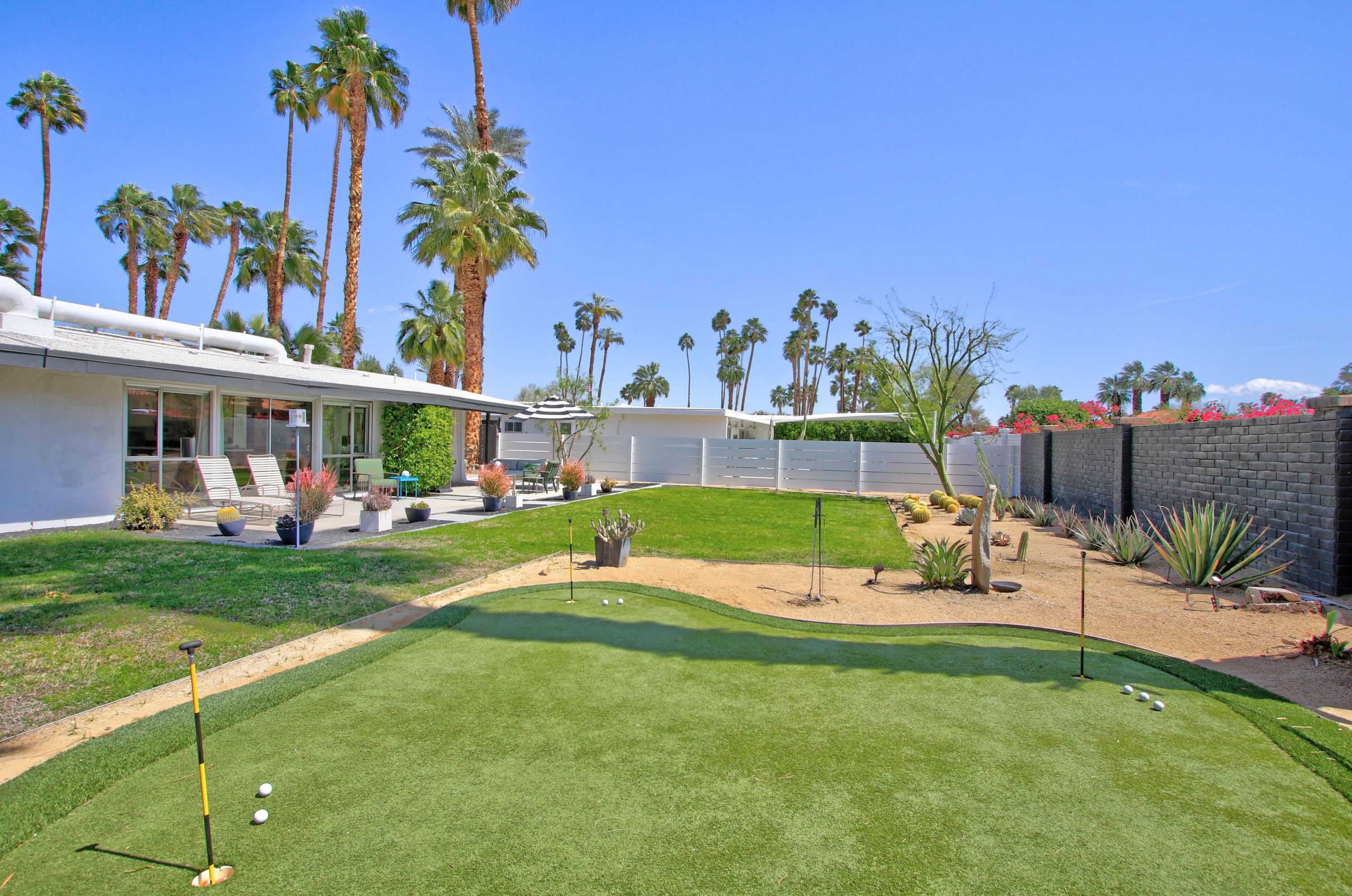 71912 Vista Del Rio Rancho Mirage, CA 92270 - Photo 3 of 44 gggg