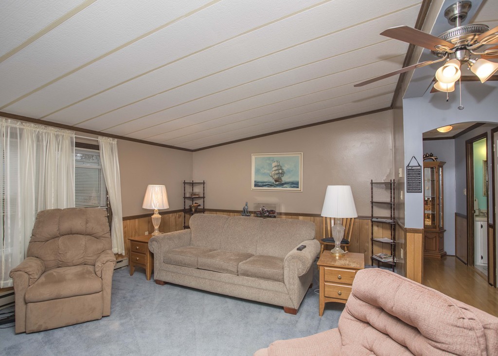 8 Betsy Ross Road Taunton, MA 02780 - Photo 12 of 23 Gallery Image 12