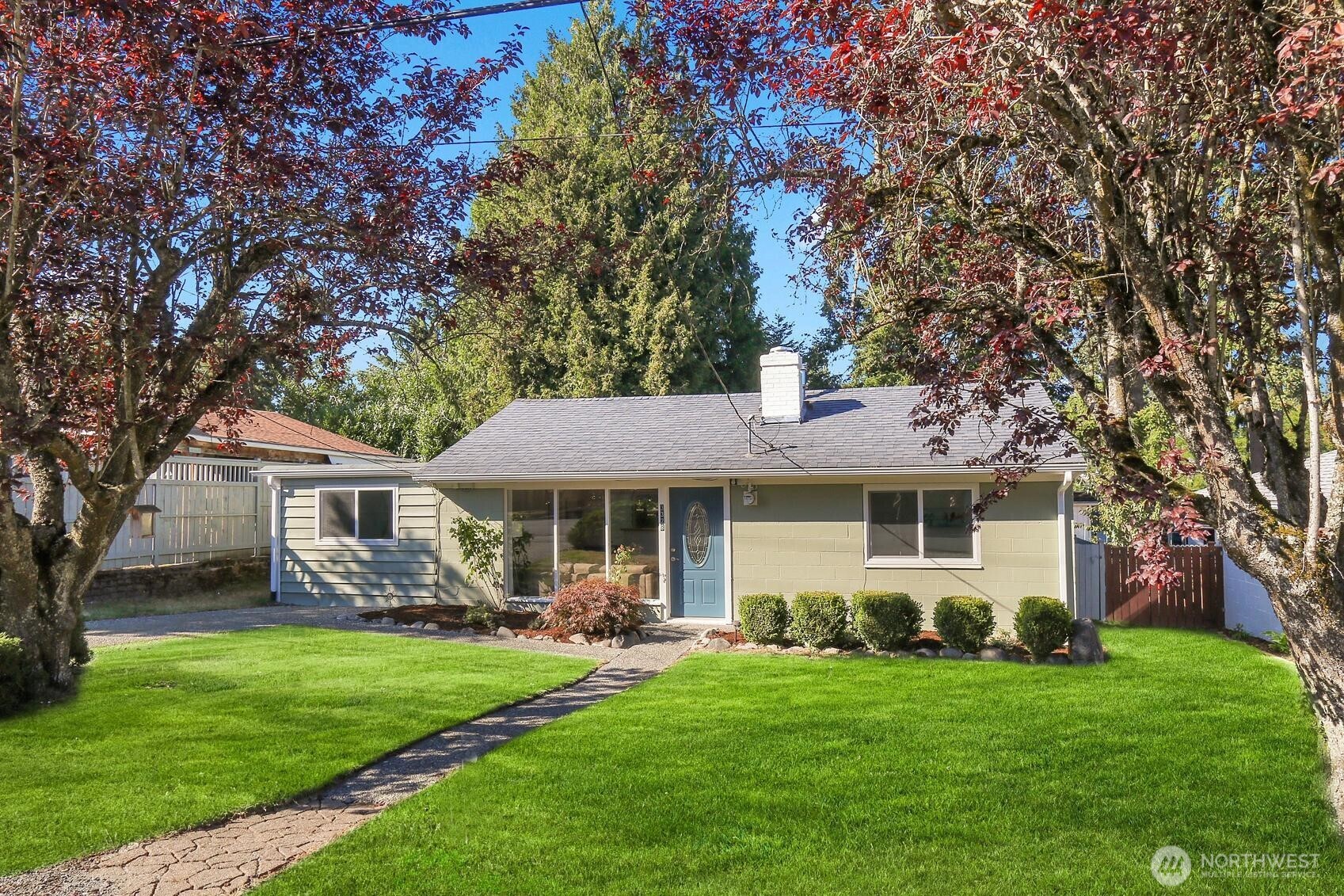 3328 Northeast 6th Street Renton, WA 98056 - Photo 2 of 29 Gallery Image 2