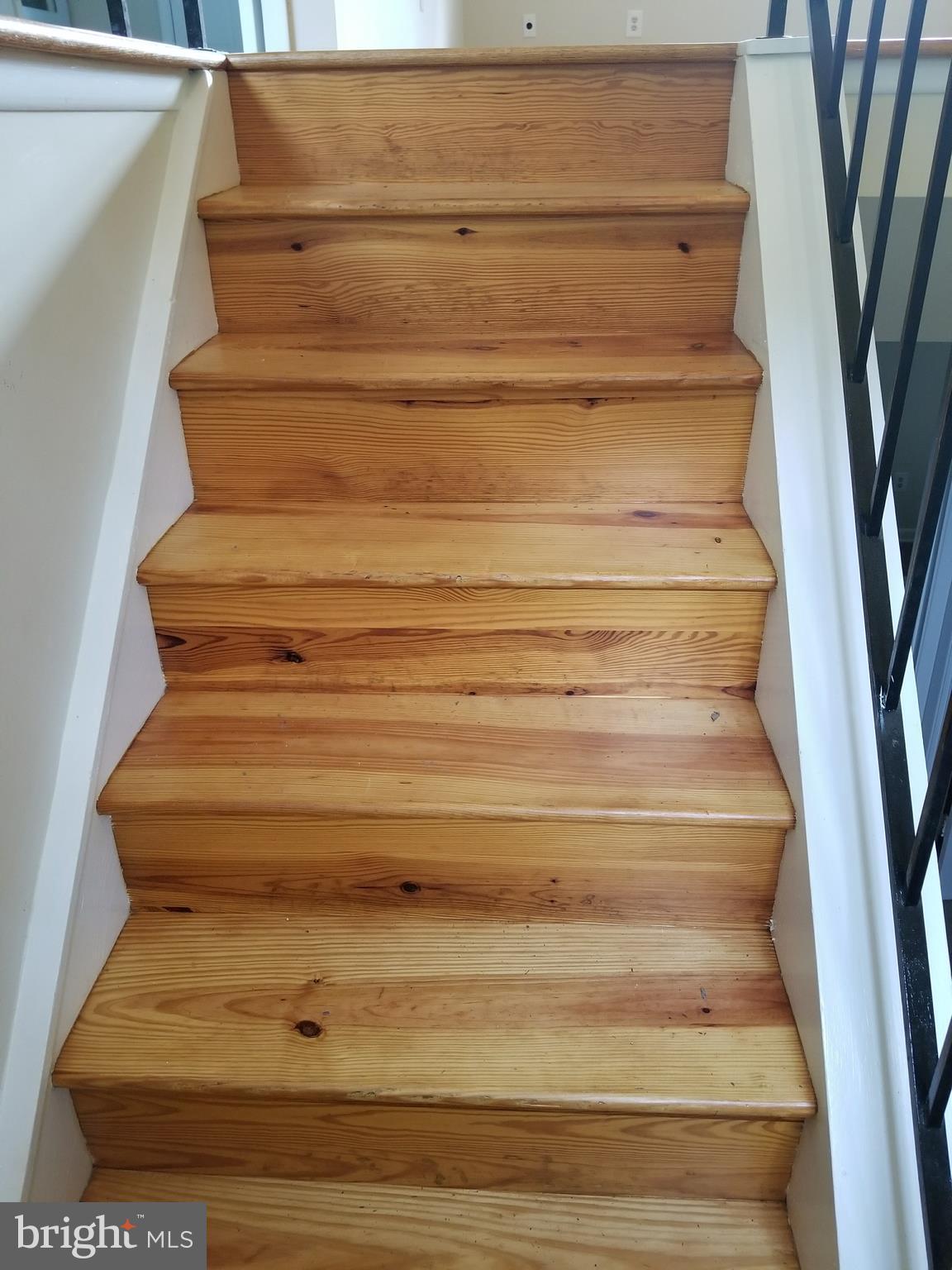 5920 Stephen Reid Road Huntingtown, MD 20639 - Photo 12 of 16 Entrance Stairs
