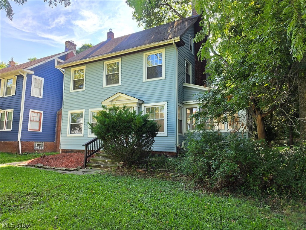 3192 Sycamore Road Cleveland, OH 44118 - Photo 2 of 28 Gallery Image 2