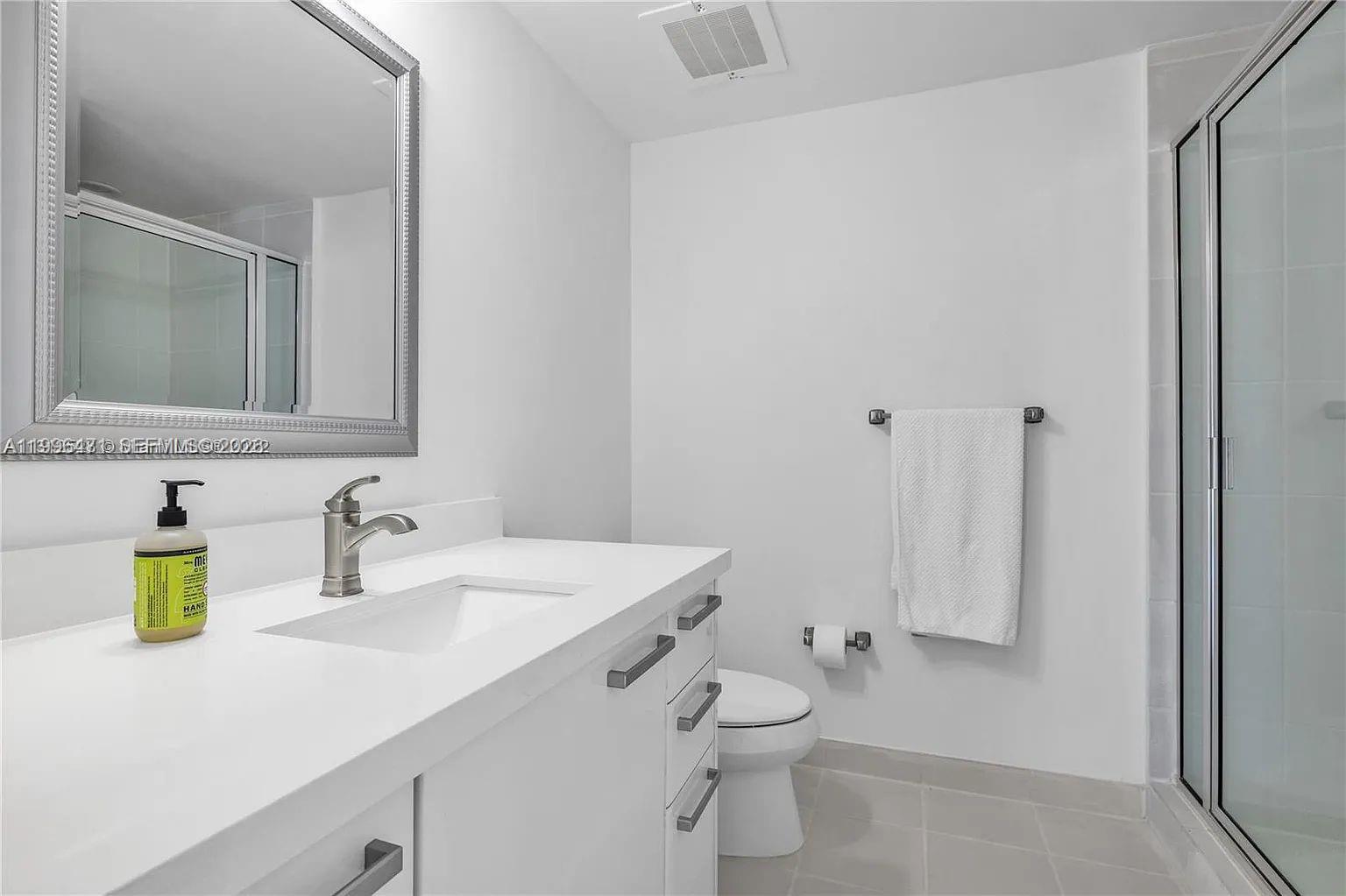 185 Southwest 7th Street, Unit 3611 Miami, FL 33130 - Photo 12 of 14 Photo 12