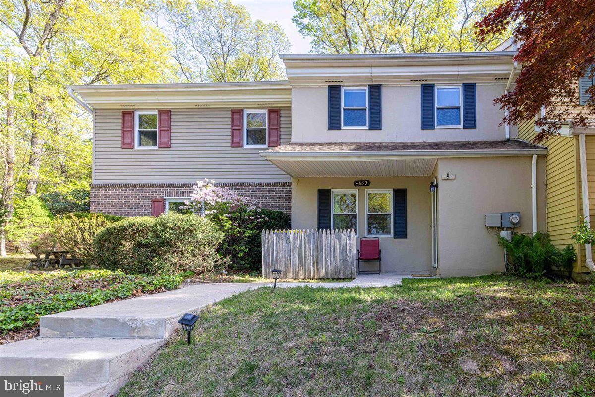 4639 Sands Way Doylestown, PA 18902 - Photo 29 of 32 a front view of a house with garden