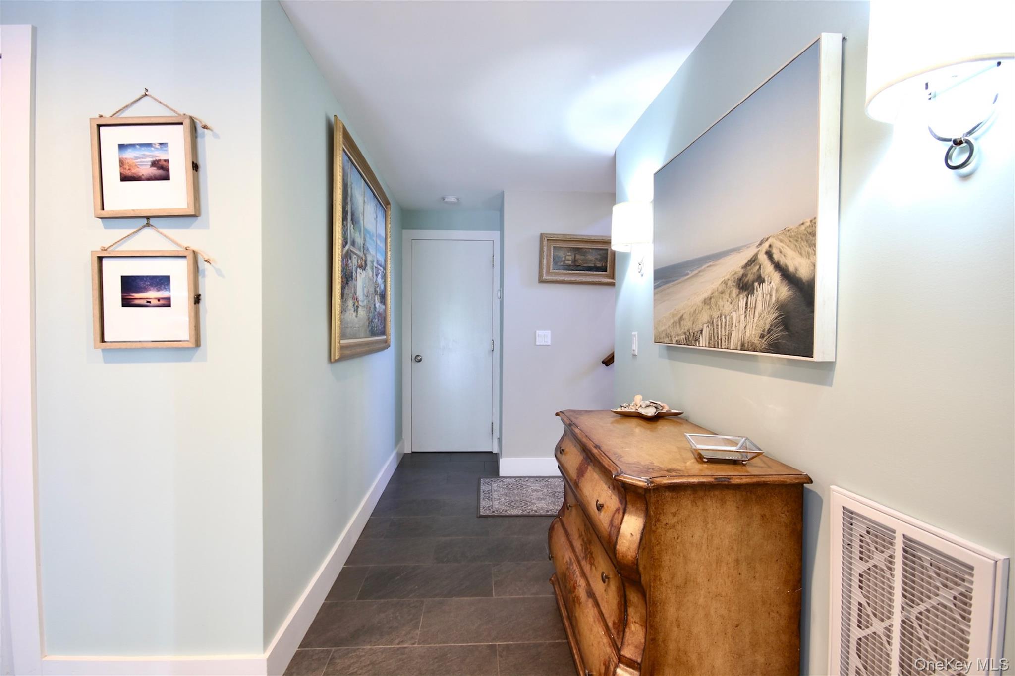 28 Old Trail Road Water Mill, NY 11976 - Photo 20 of 25