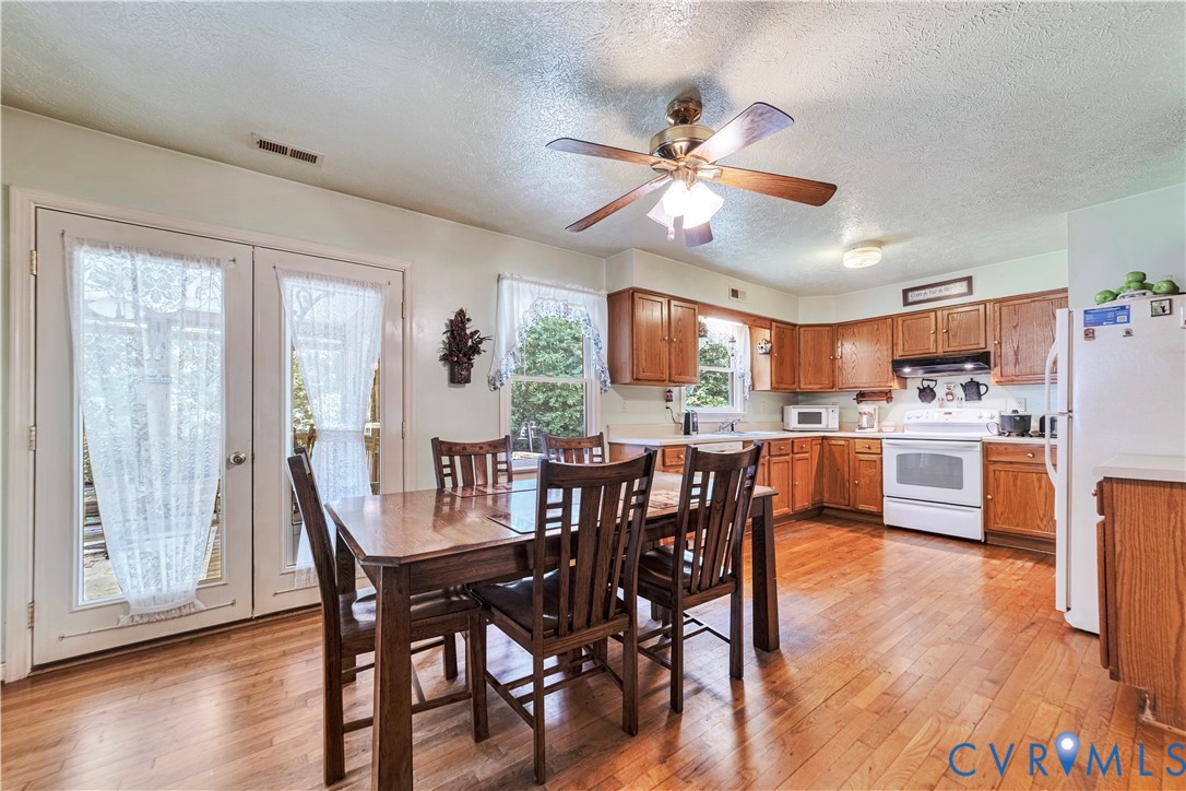 2415 Belle Meade Road Bumpass, VA 23024 - Photo 8 of 41