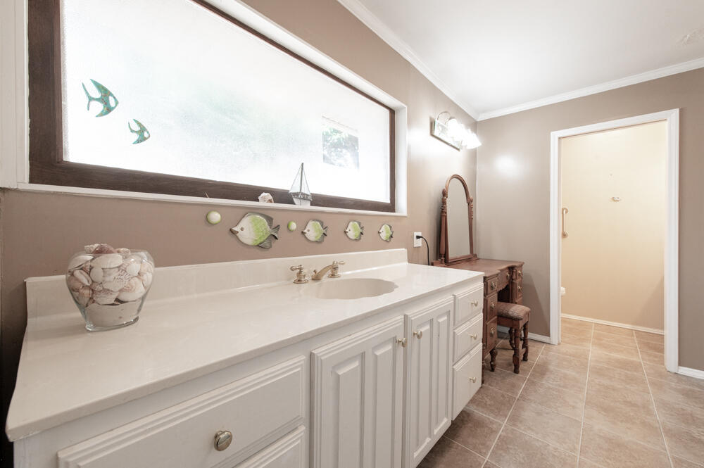 3215 Colonial Drive Aiken, SC 29801 - Photo 11 of 32 Ensuite!