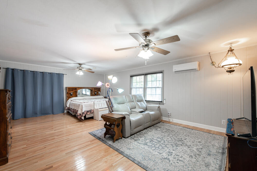 3215 Colonial Drive Aiken, SC 29801 - Photo 9 of 32 Owner's Suite!