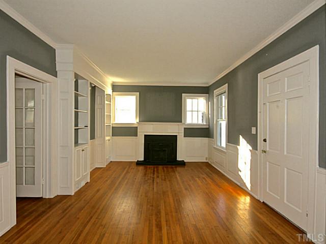 110 Briarcliff Road Durham, NC 27707 - Photo 5 of 21 It is just a 1 mile walk to Foster's, Guglhupf, and The Refectory.