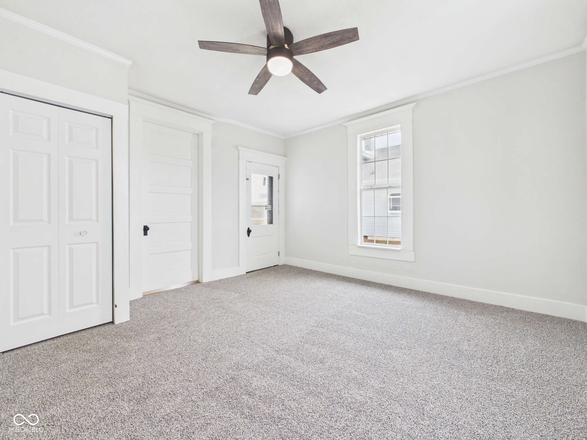 2420 Jackson Street Anderson, IN 46016 - Photo 16 of 31