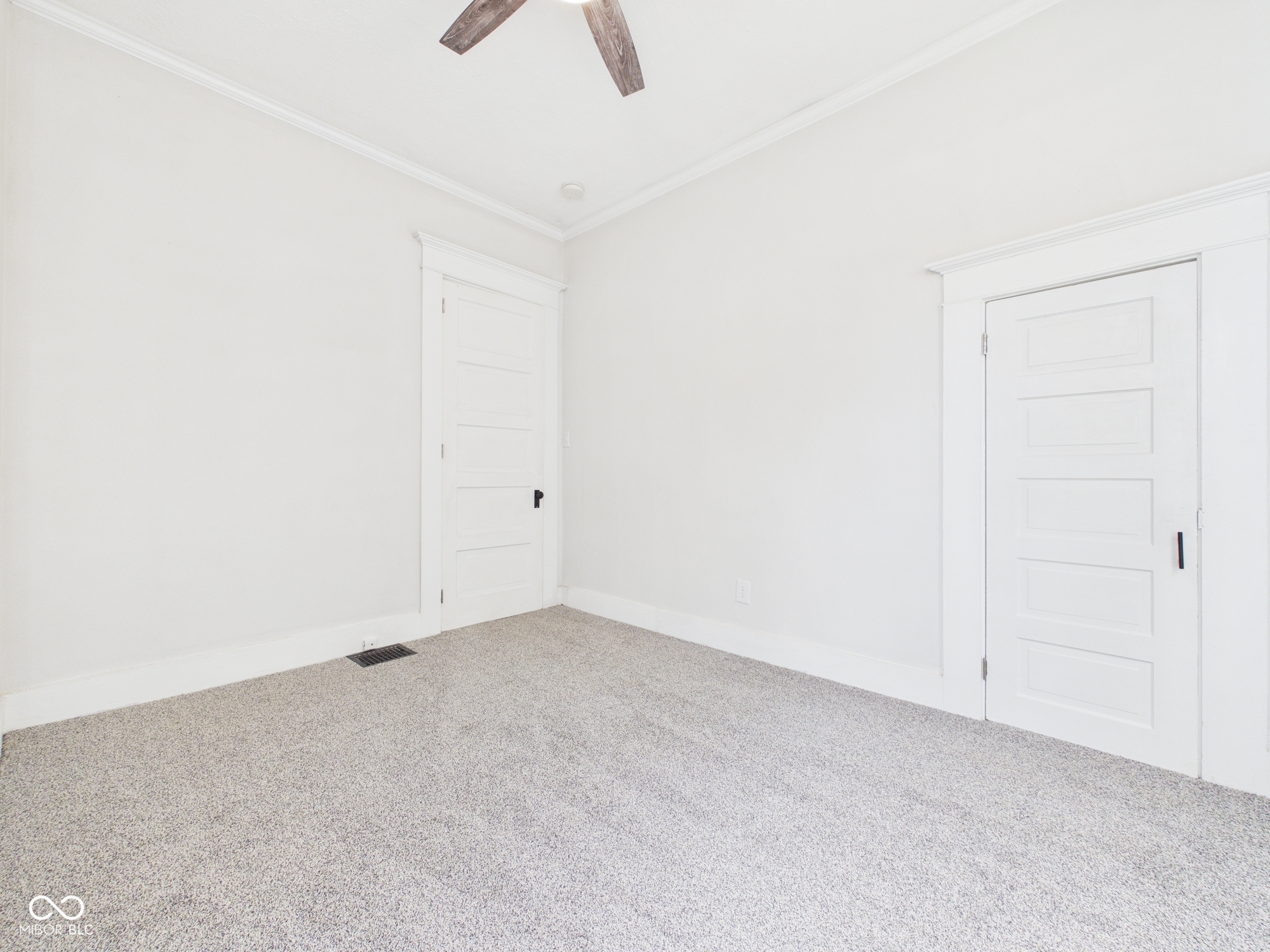 2420 Jackson Street Anderson, IN 46016 - Photo 20 of 31