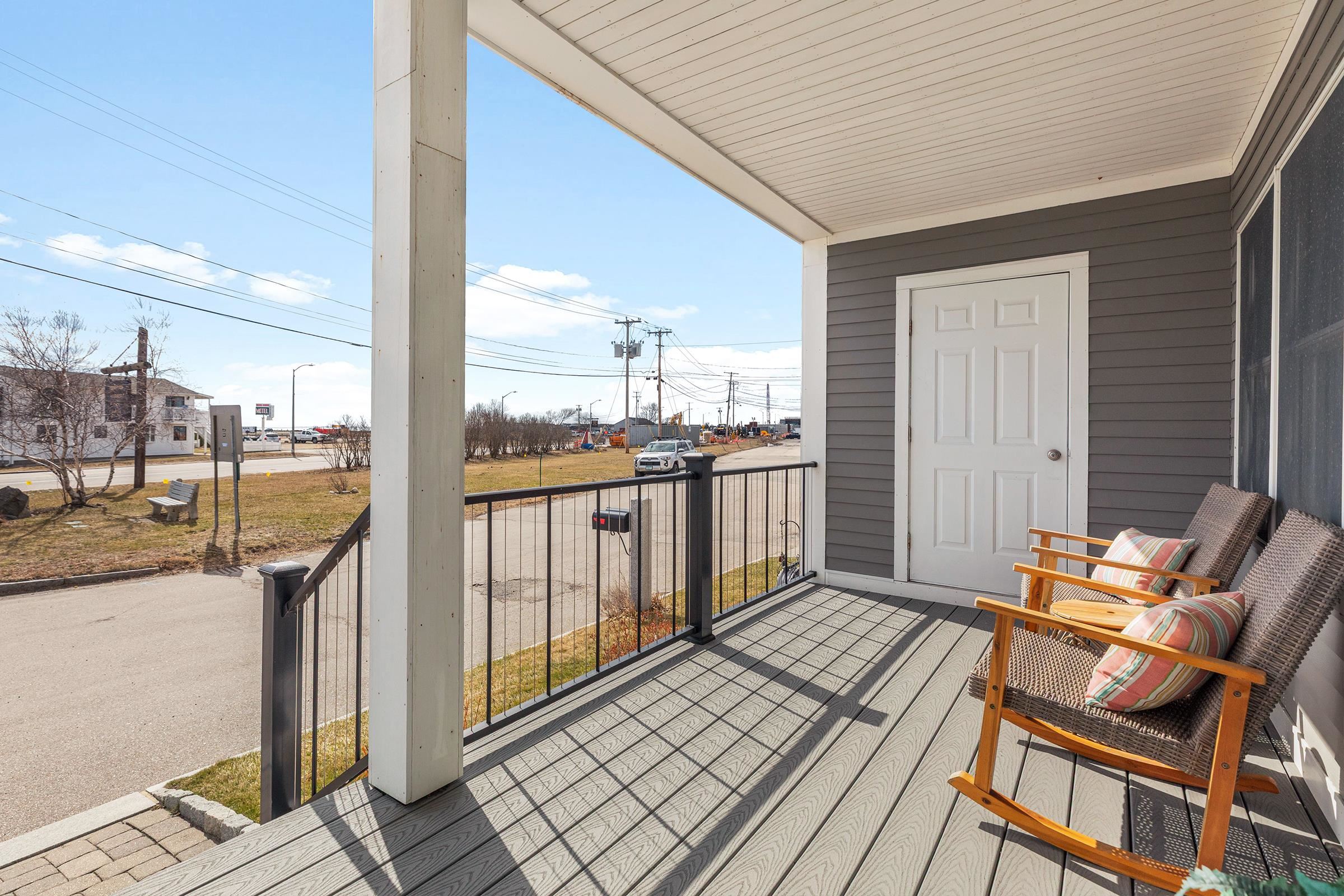 5 A Ocean Boulevard, Unit 2 Hampton, NH 03842 - Photo 3 of 47