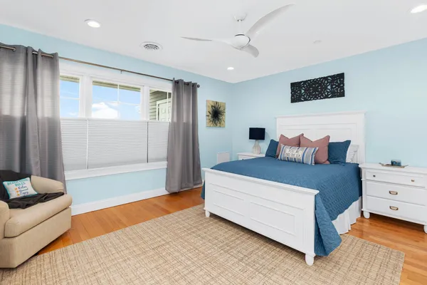 $1,350,000 | 5 A Ocean Boulevard, Unit 2, Hampton, NH 03842