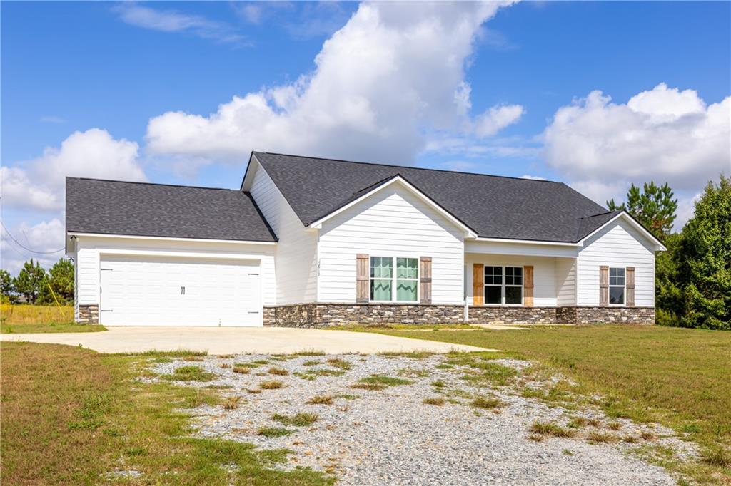 813 Lee Road Salem, AL 36874 - Photo 3 of 25 Gallery Image 3