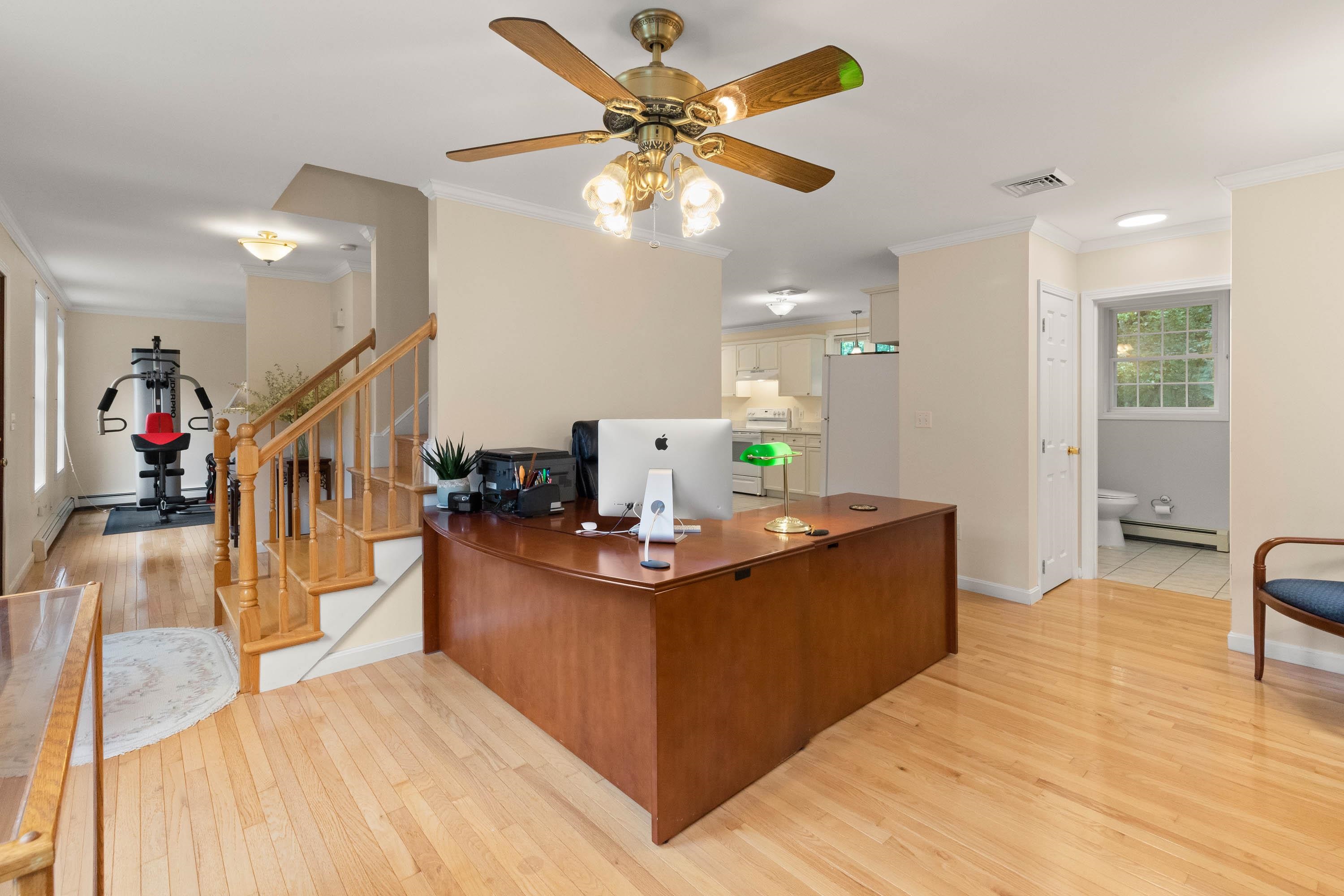162 Londonderry Road Windham, NH 03087 - Photo 13 of 38
