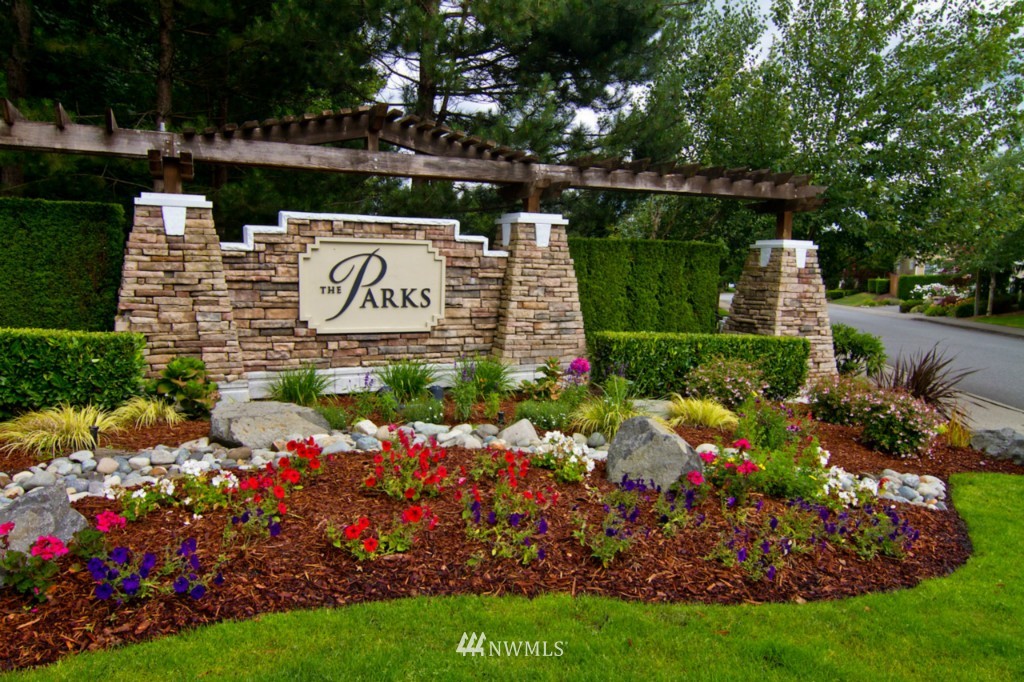 18625 173rd Way Southeast Renton, WA 98058 - Photo 2 of 15 Gallery Image 2