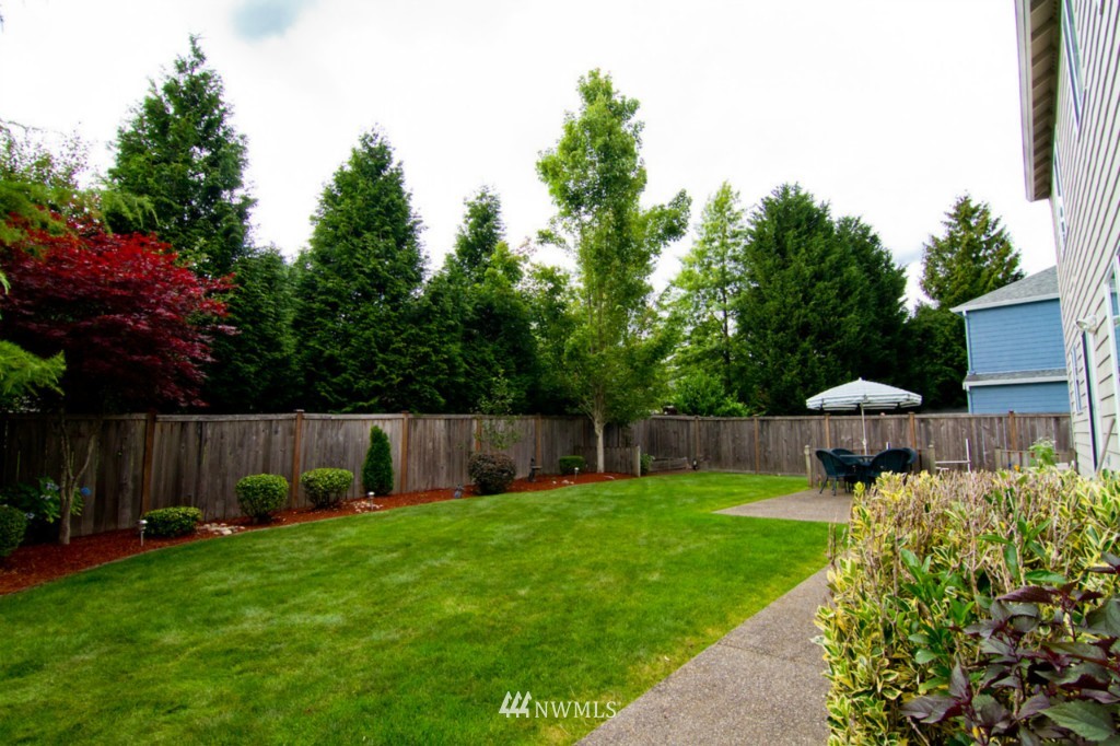 18625 173rd Way Southeast Renton, WA 98058 - Photo 13 of 15 Gallery Image 13