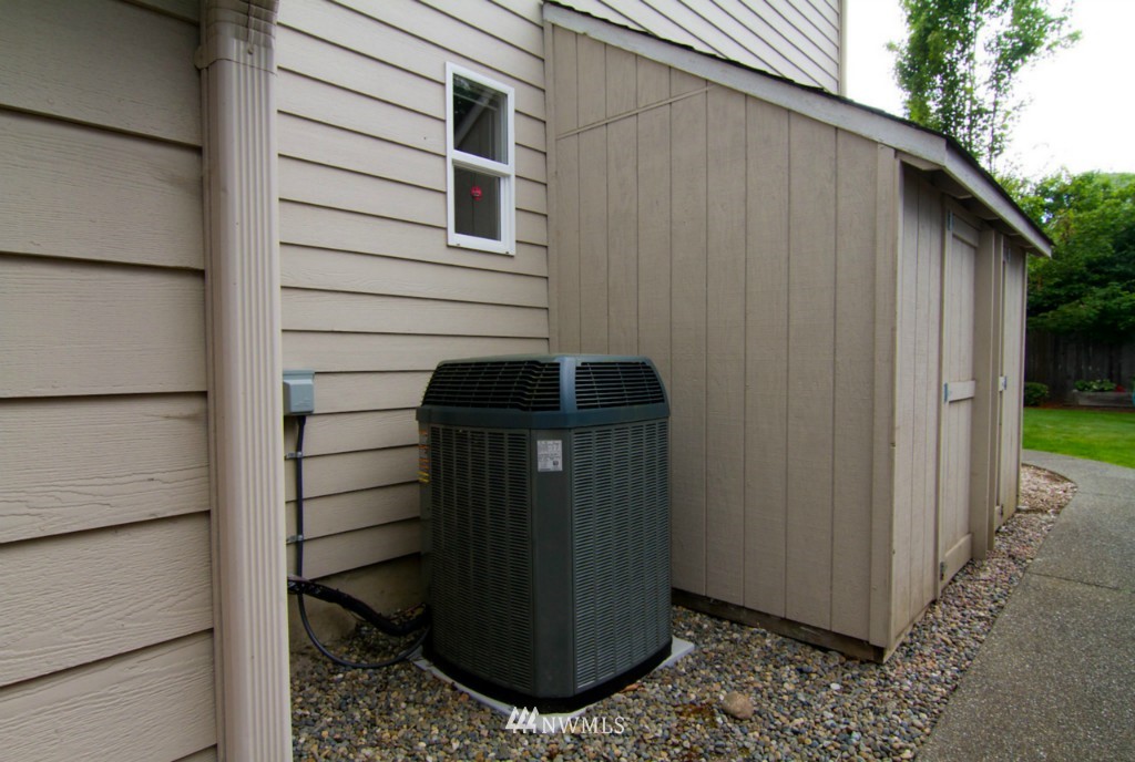 18625 173rd Way Southeast Renton, WA 98058 - Photo 14 of 15 Gallery Image 14
