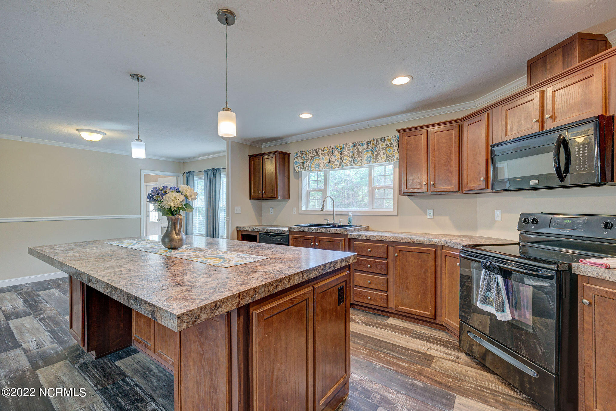 4219 Blue Banks Loop Road Northeast Leland, NC 28451 - Photo 24 of 44 4219BlueBanksEdit-15