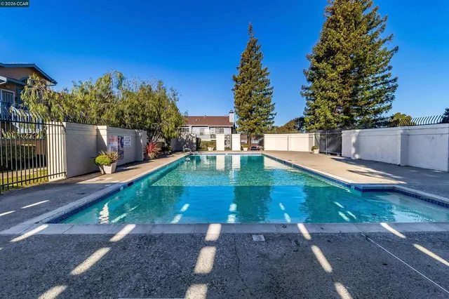 $349,000 | 100-100 Glenwood, Hercules, CA 94547