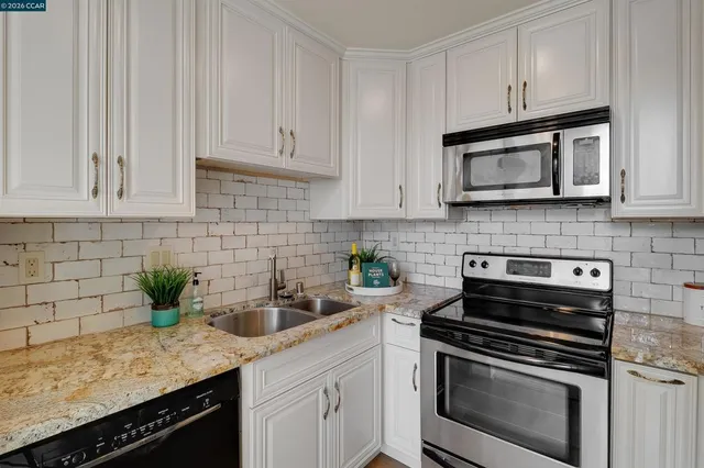 $349,000 | 100-100 Glenwood, Hercules, CA 94547