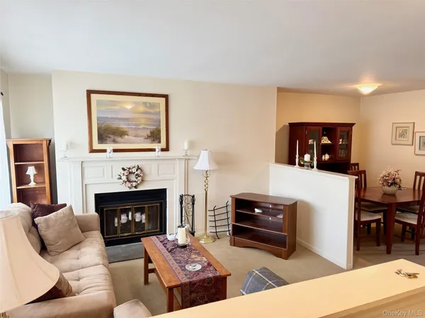 $435,000 | 23 Windle Park, Unit B, Tarrytown, NY 10591