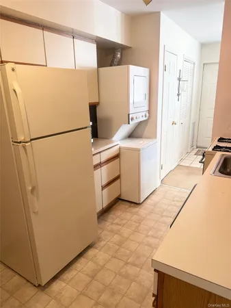 $435,000 | 23 Windle Park, Unit B, Tarrytown, NY 10591