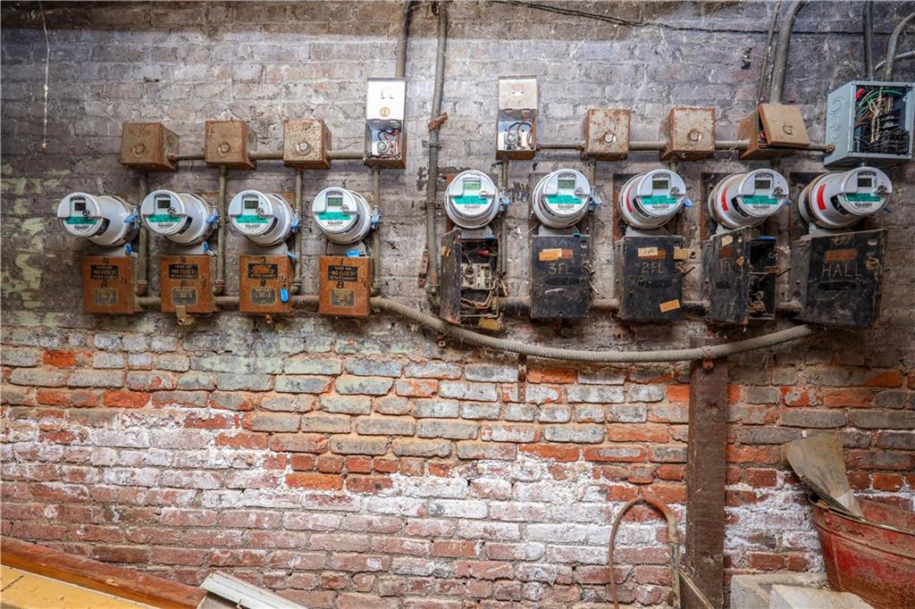 622 Marlborough Road Brooklyn, NY 11226 - Photo 17 of 32 a bunch of bottles sitting on a table
