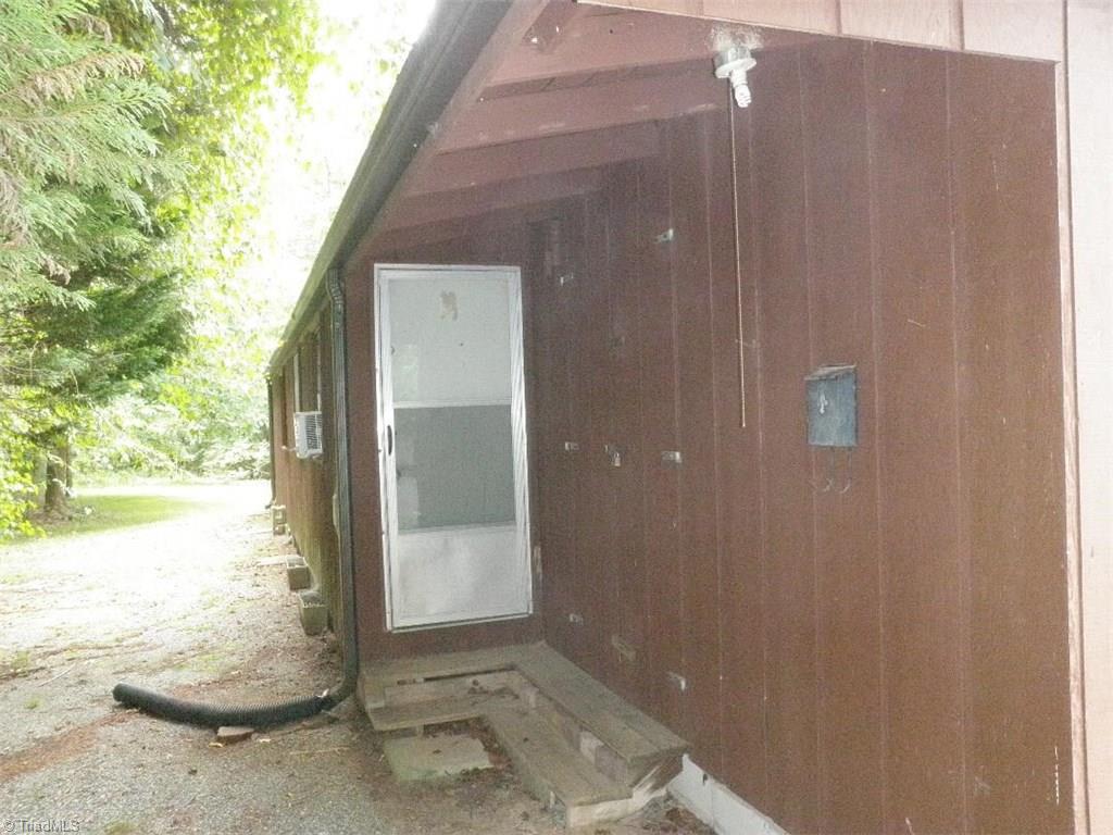 3342 Helmstetler Road Lexington, NC 27295 - Photo 19 of 26 Gallery Image 19