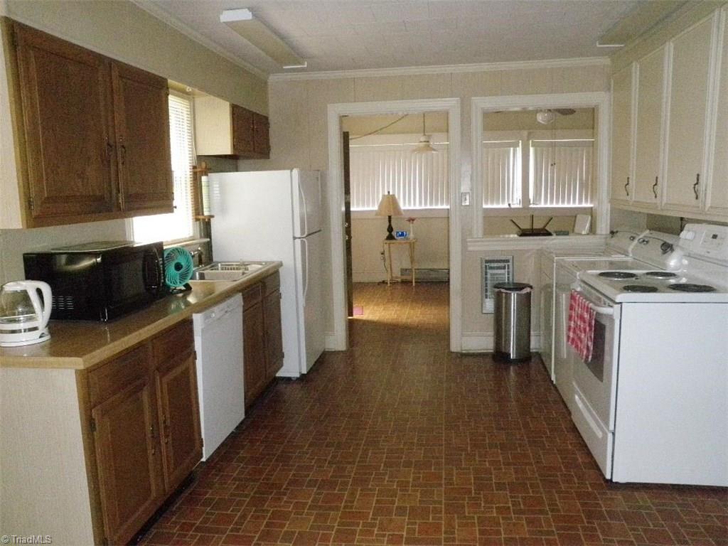 3342 Helmstetler Road Lexington, NC 27295 - Photo 6 of 26 Gallery Image 6
