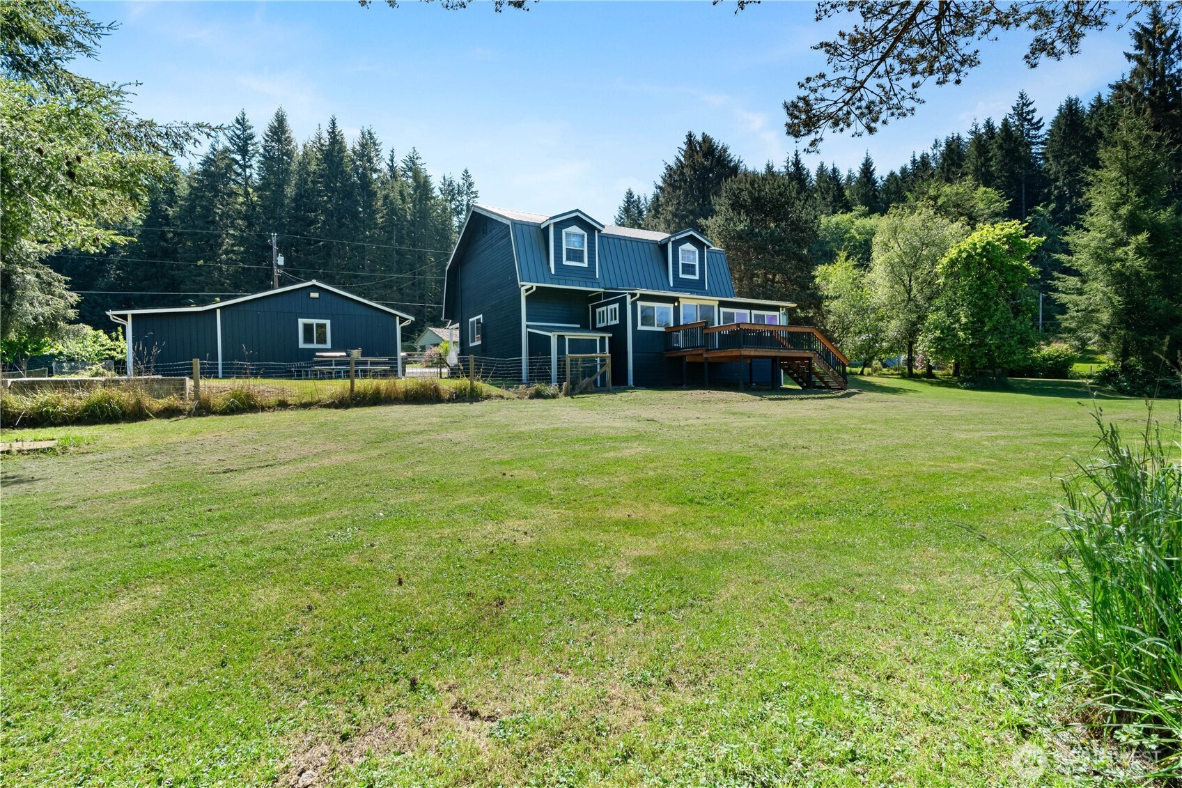 203 East Wishkah Road Aberdeen, WA 98520 - Photo 33 of 38 Gallery Image 33