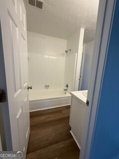 122 Saine Drive Southwest, Unit 307 Marietta, GA 30008 - Photo 5 of 22 a bathroom with bathtub and shower