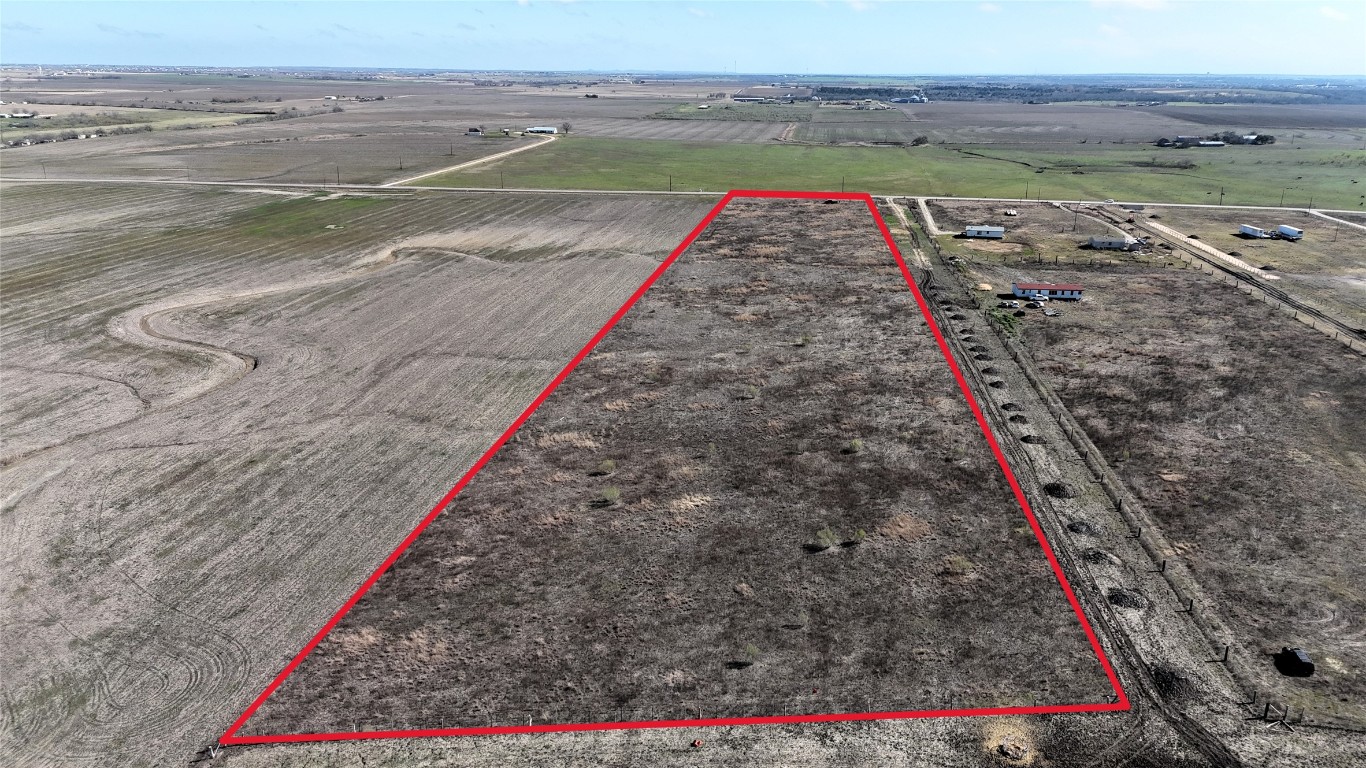 16024 Wells Road Manor, TX 78653 - Photo 5 of 14 a view of an outdoor space